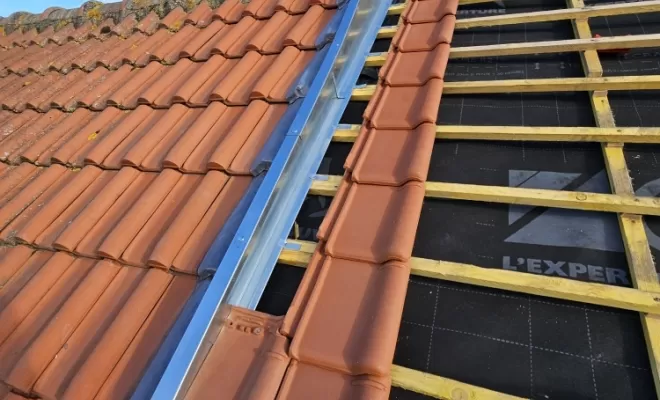 Rénovation d'une toiture à Pitgam , Hazebrouck, Menuiserie Casseloise