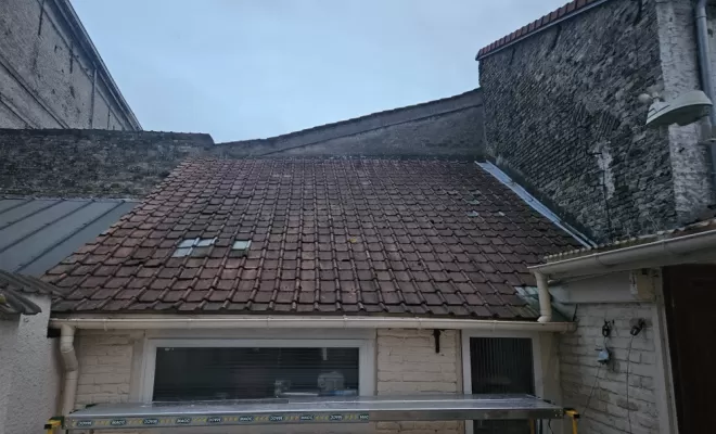 Avant rénovation de toiture 