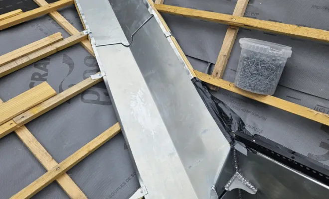 Création de la noue en zinc